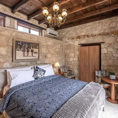 Casale Xenia * Lysos