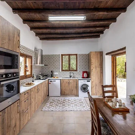 Villa Casale Xenia Lysos